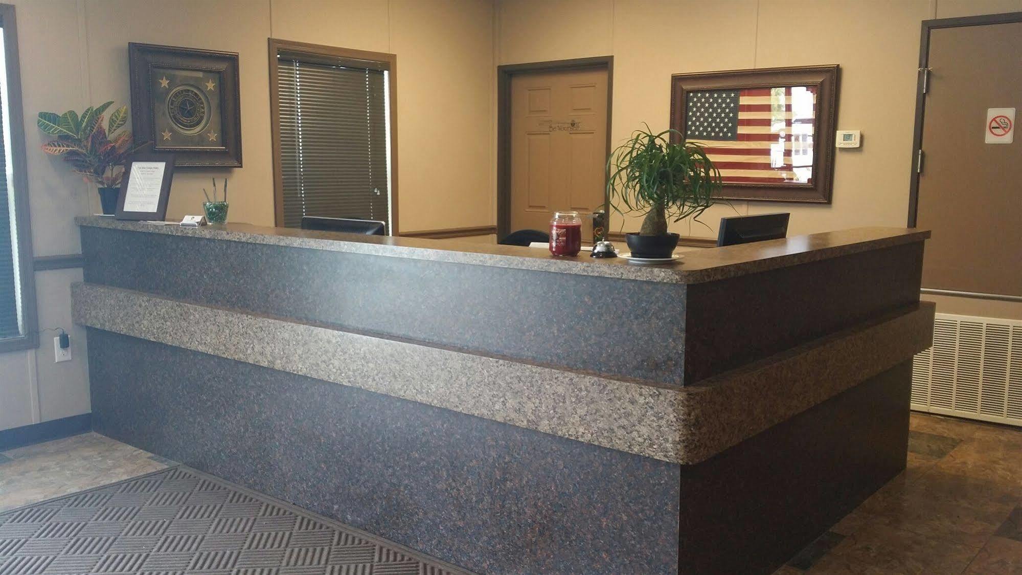 Tres Rios Lodge Three Rivers المظهر الخارجي الصورة