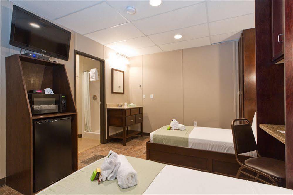 Tres Rios Lodge Three Rivers المظهر الخارجي الصورة